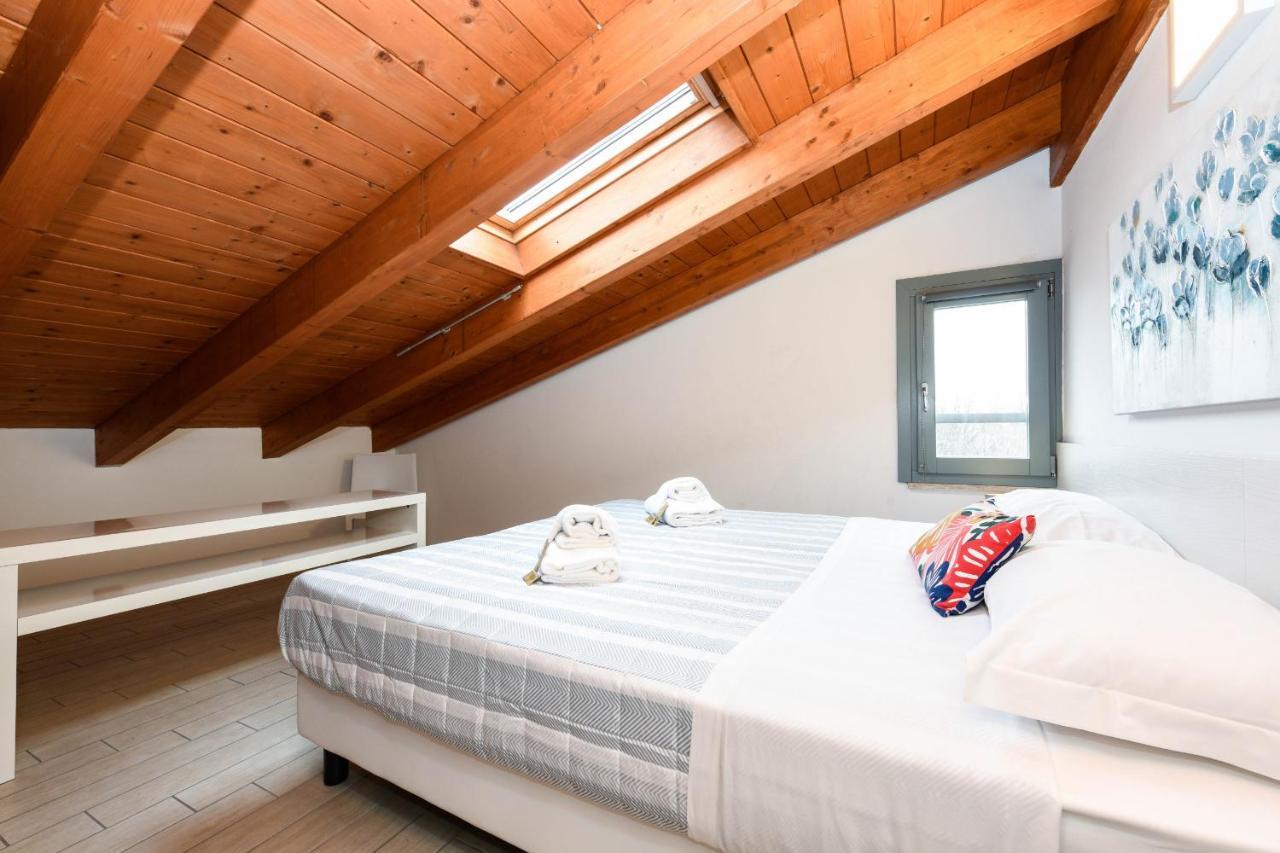 Borgo Gasparina Family Apartments Castelnuovo del Garda Exterior photo