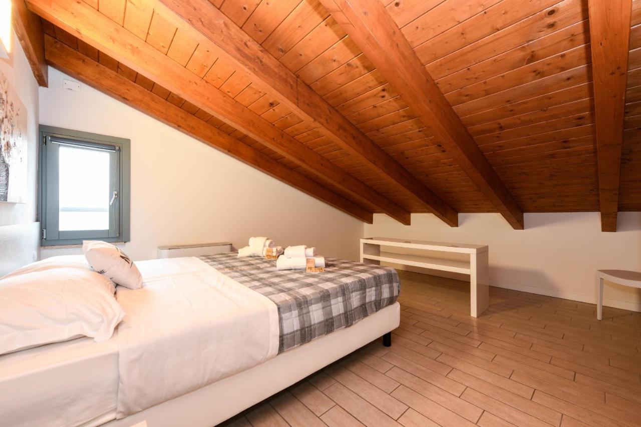 Borgo Gasparina Family Apartments Castelnuovo del Garda Exterior photo