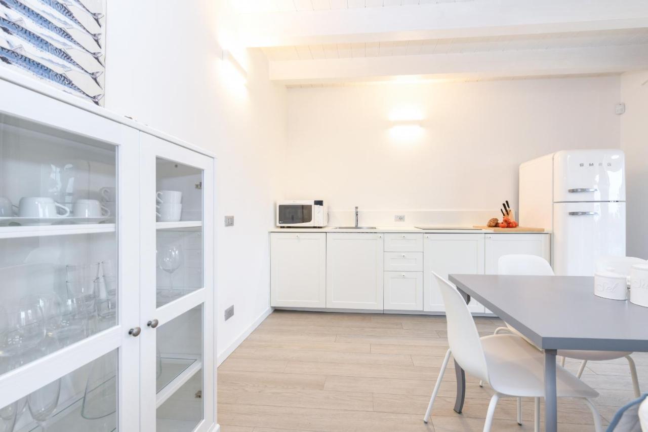 Borgo Gasparina Family Apartments Castelnuovo del Garda Exterior photo