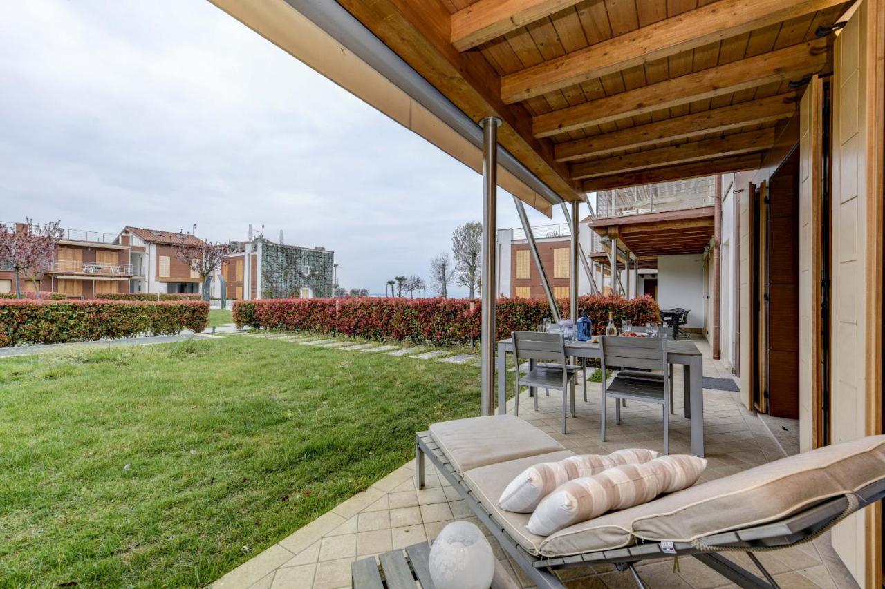 Borgo Gasparina Family Apartments Castelnuovo del Garda Exterior photo
